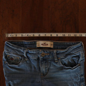 Size 1 (25) Hollister Jeans Womens Light wash